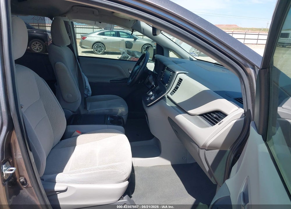 2020 TOYOTA SIENNA LE VIN: 5TDKZ3DC2LS036312