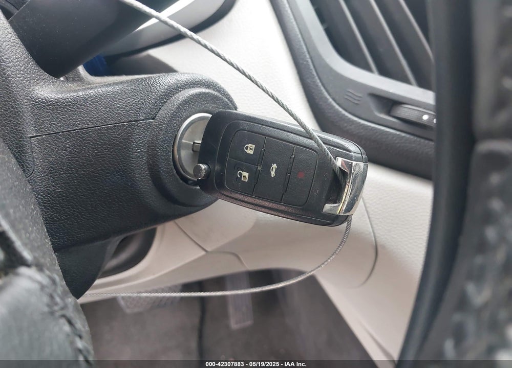 2011 CHEVROLET EQUINOX VIN: 2CNALBEC5B6237678