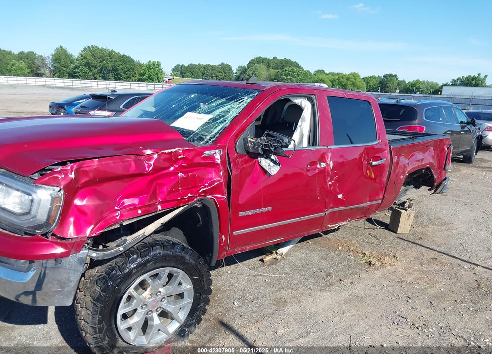 2018 GMC SIERRA 1500 SLT VIN: 3GTU2NEC5JG358977