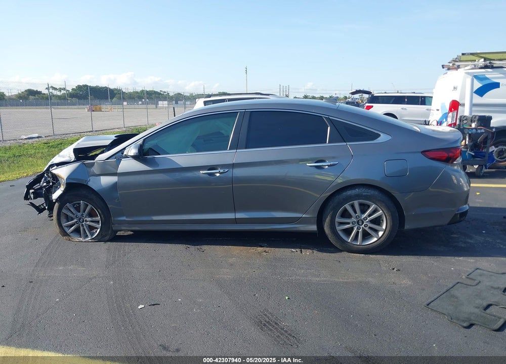 2019 HYUNDAI SONATA SEL VIN: 5NPE34AF5KH789159