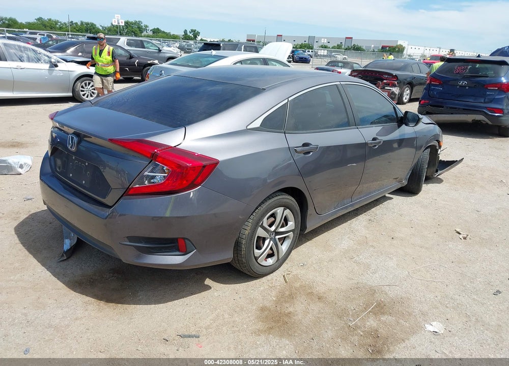 2018 HONDA CIVIC VIN: 2HGFC2F50JH599142