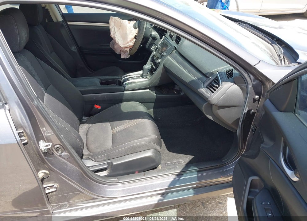 2018 HONDA CIVIC VIN: 2HGFC2F50JH599142
