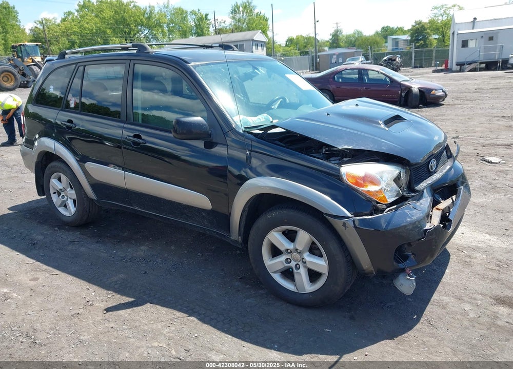2005 TOYOTA RAV4 VIN: JTEHD20V256040613