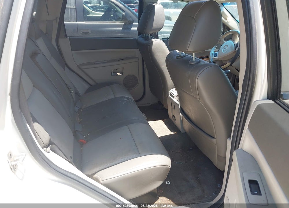 2008 JEEP GRAND CHEROKEE VIN: 1J8HR58N48C204440