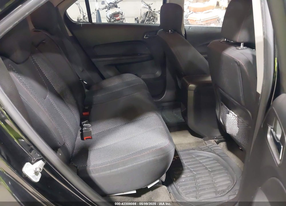 2010 CHEVROLET EQUINOX VIN: 2CNFLEEW4A6381111