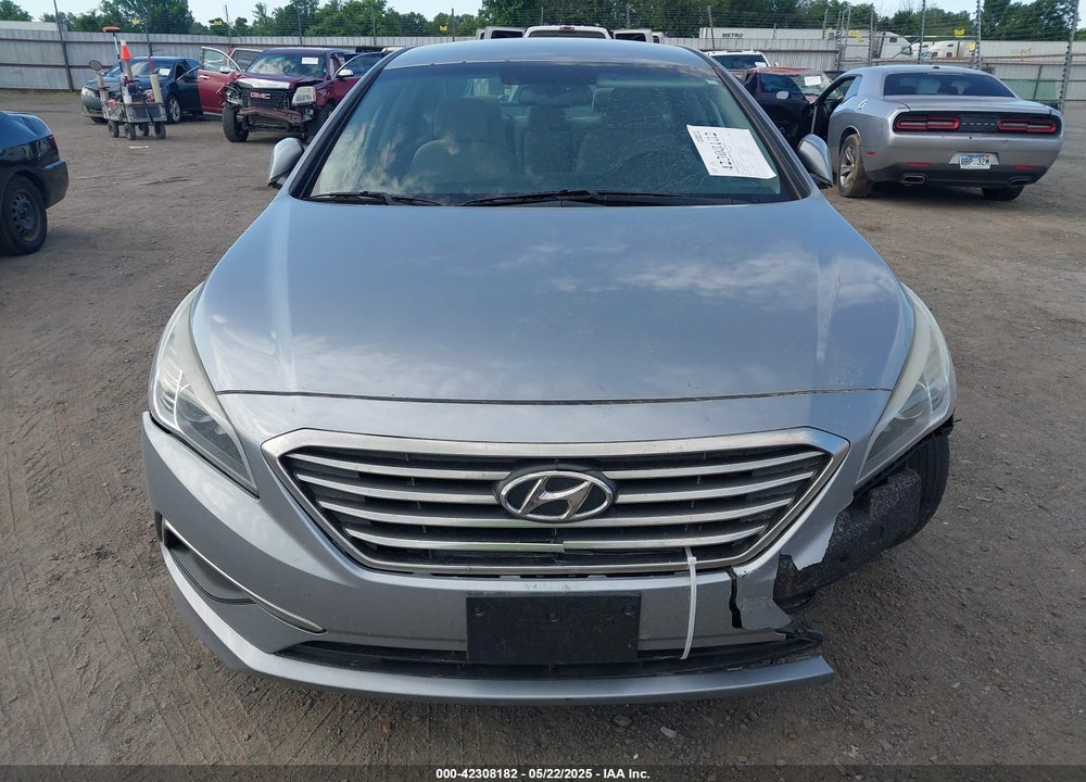 2016 HYUNDAI SONATA SE VIN: 5NPE24AF5GH348352