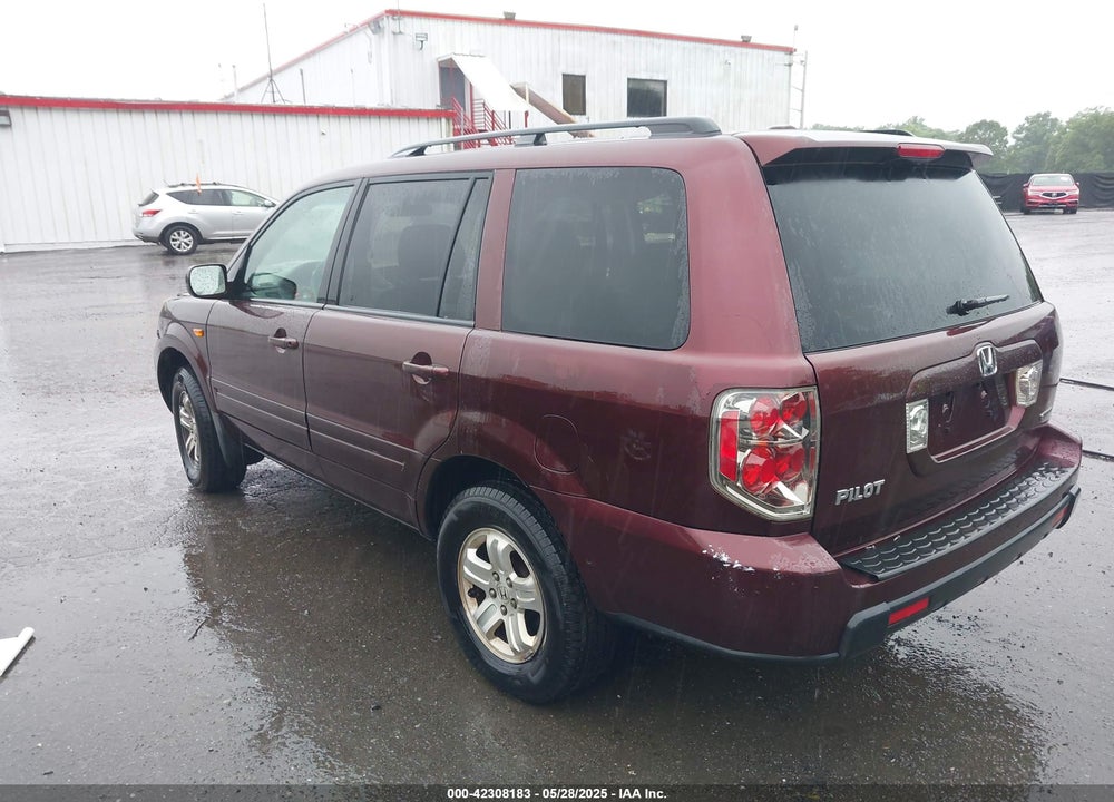2008 HONDA PILOT VIN: 5FNYF18258B055330