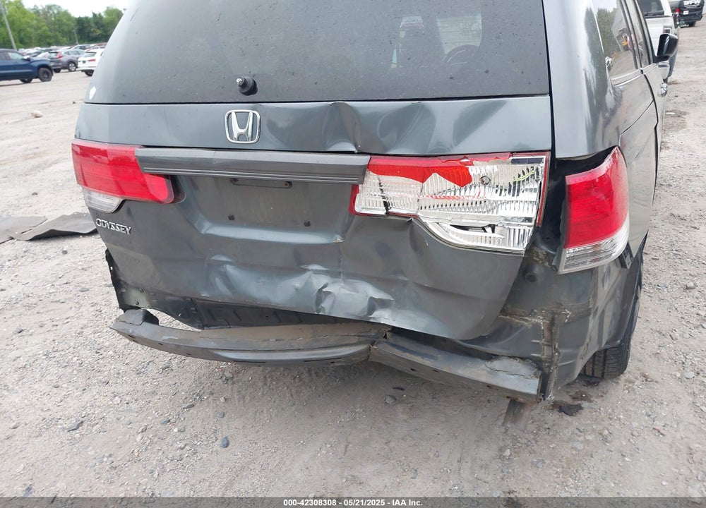 2010 HONDA ODYSSEY LX VIN: 5FNRL3H24AB055902