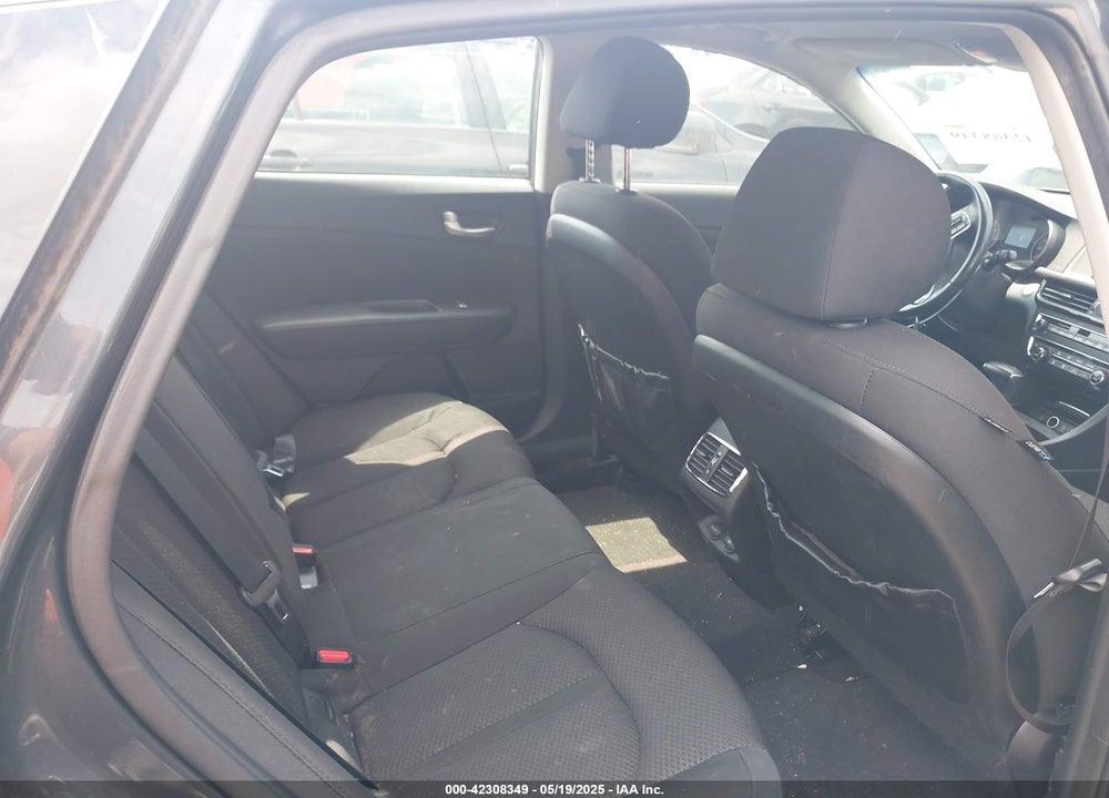 2016 KIA OPTIMA LX TURBO VIN: 5XXGT4L15GG052489