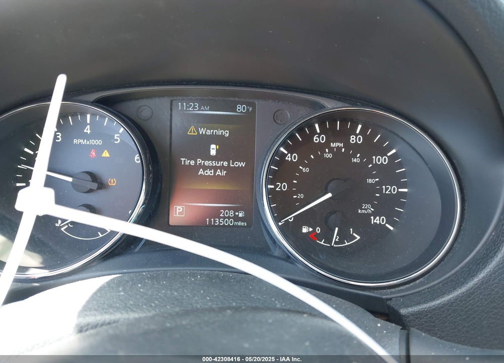 2017 NISSAN ROGUE VIN: 5N1AT2MT9HC844409