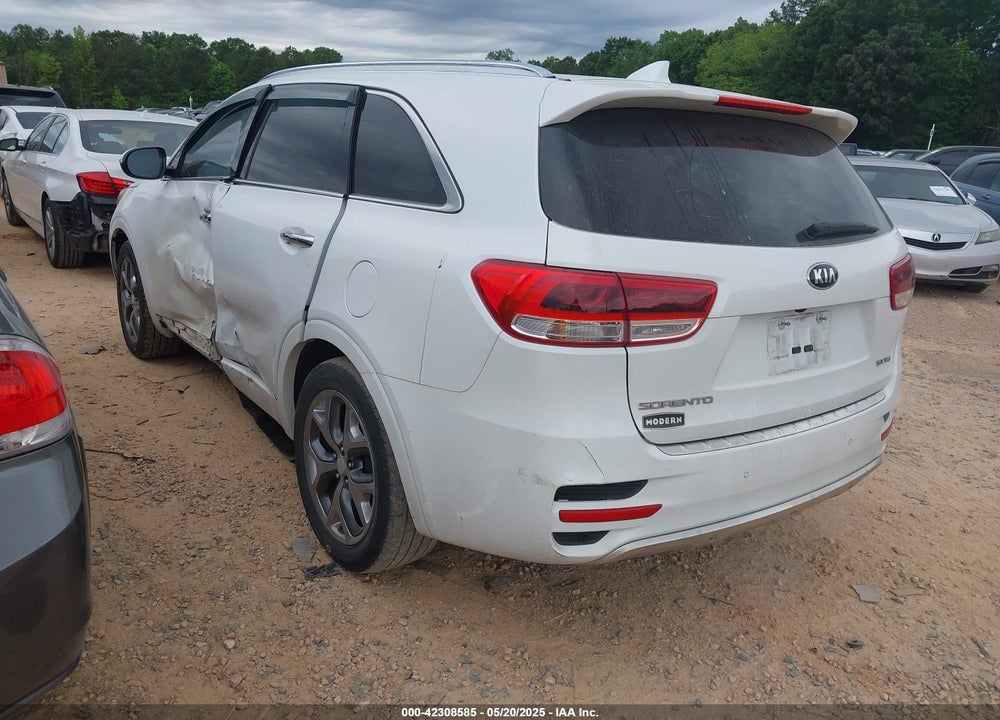 2017 KIA SORENTO 3.3L SX VIN: 5XYPK4A50HG296217