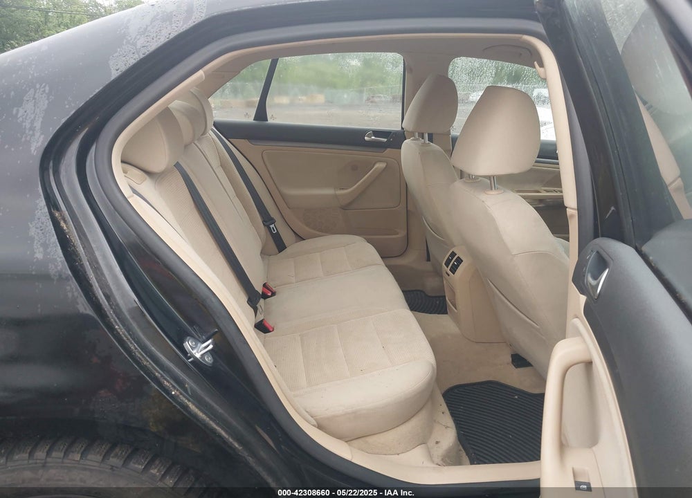 2009 VOLKSWAGEN JETTA VIN: 3VWJM71K09M165670