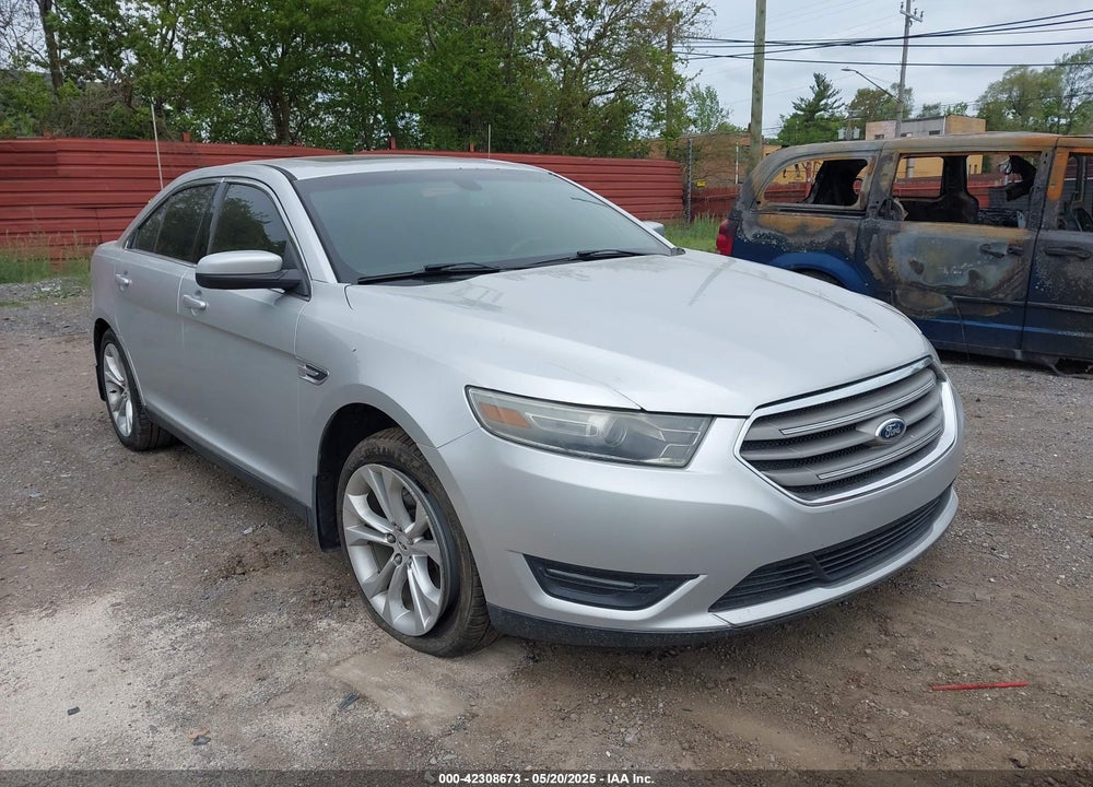 2013 FORD TAURUS SEL VIN: 1FAHP2E85DG153128