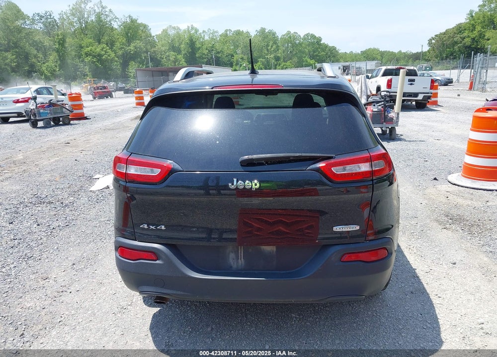 2014 JEEP CHEROKEE VIN: 1C4PJMCB0EW172484