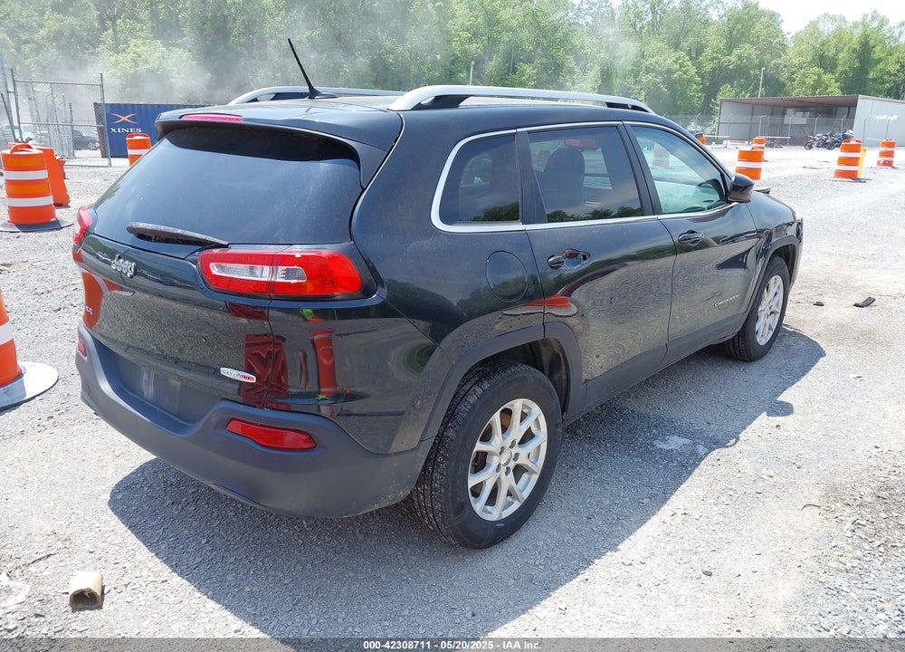 2014 JEEP CHEROKEE VIN: 1C4PJMCB0EW172484