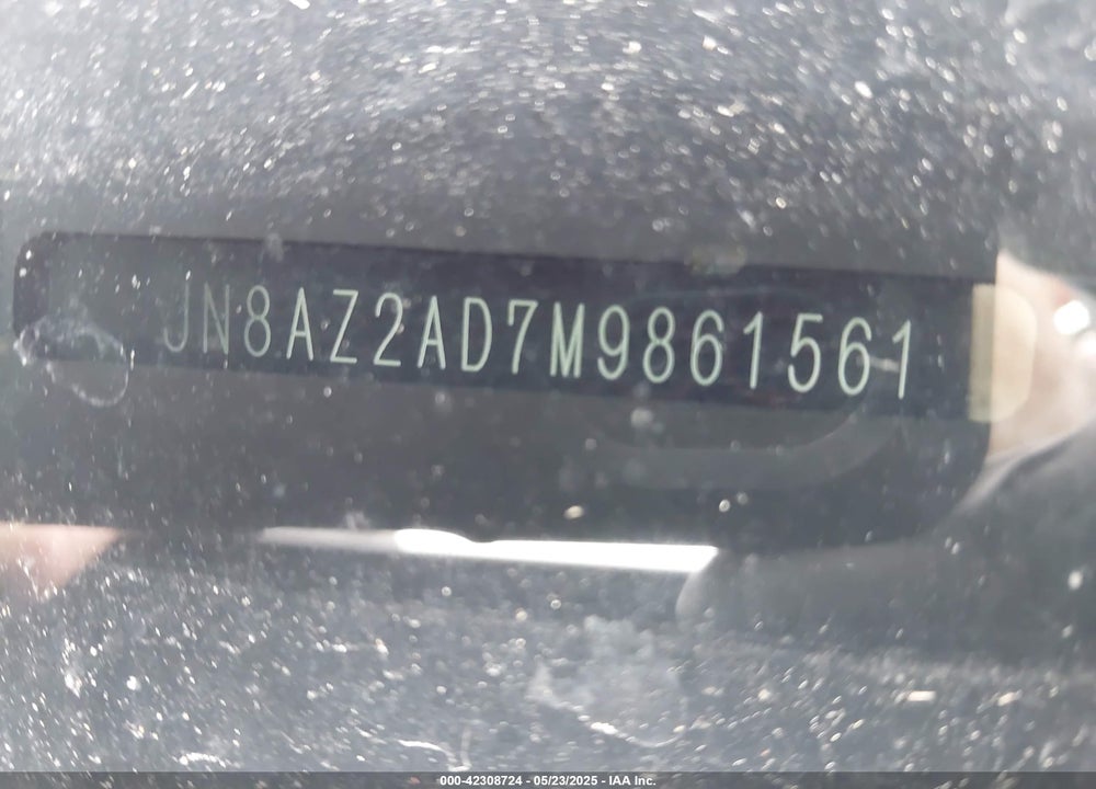 2021 INFINITI QX80 LUXE VIN: JN8AZ2AD7M9861561