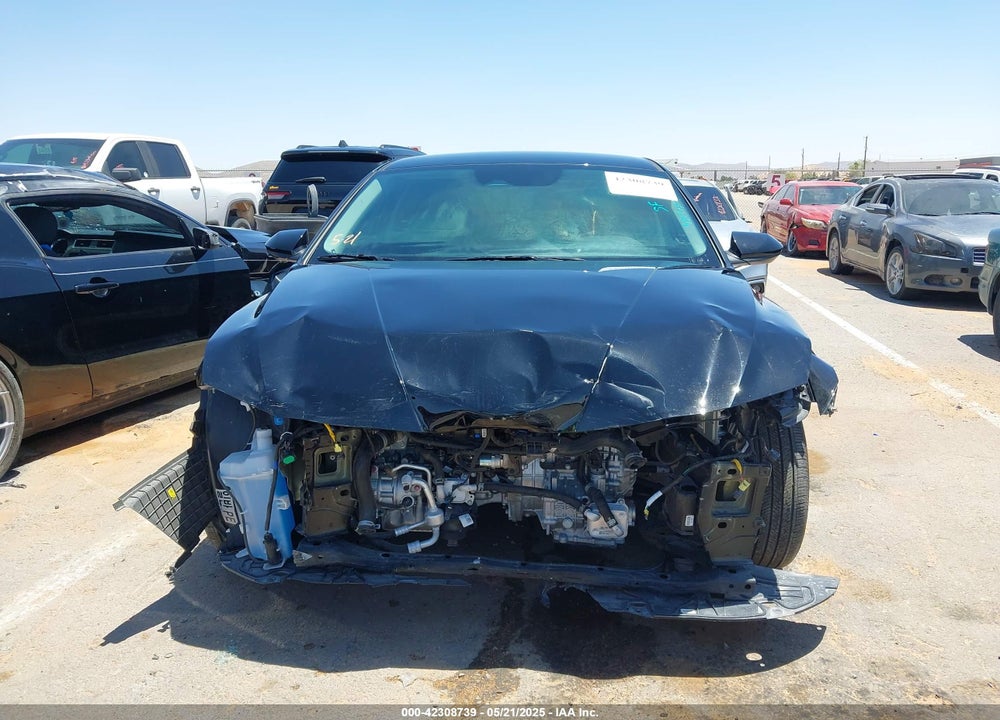 2024 HYUNDAI ELANTRA VIN: KMHLM4DG8RU682661