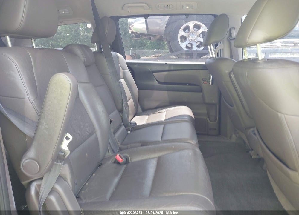 2016 HONDA ODYSSEY EX-L VIN: 5FNRL5H6XGB167658