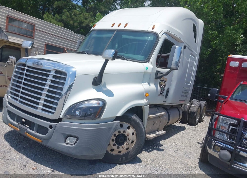 2012 FREIGHTLINER CASCADIA 125 --- VIN: 1FUJGLBG9CLBL8582