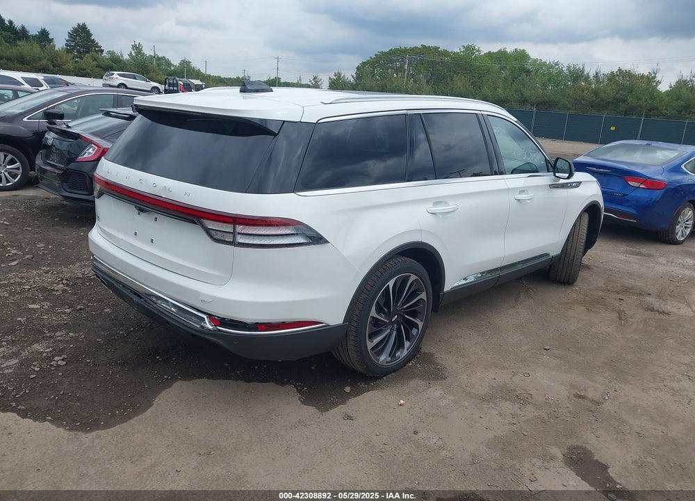 2025 LINCOLN AVIATOR RESERVE VIN: 5LM5J7XC8SGL18298