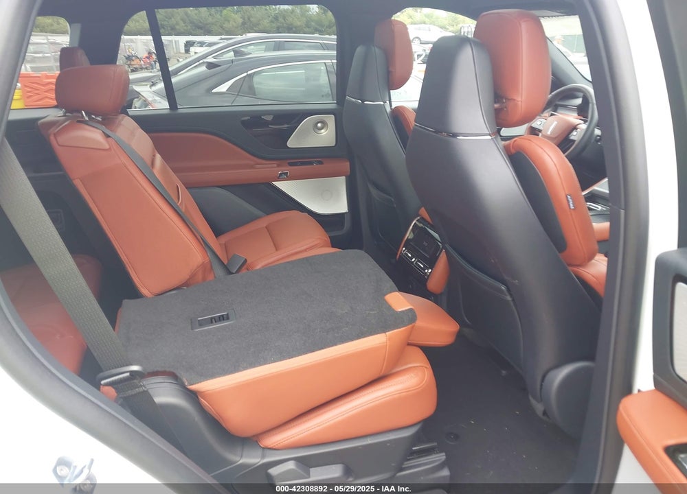 2025 LINCOLN AVIATOR RESERVE VIN: 5LM5J7XC8SGL18298
