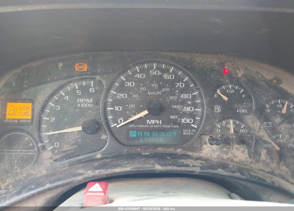 2002 GMC SIERRA 2500HD SL VIN: 1GTHK23U52F245951
