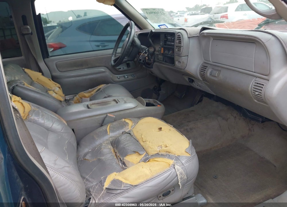 1998 CHEVROLET K1500 FLEETSIDE VIN: 2GCEK19R0W1124709