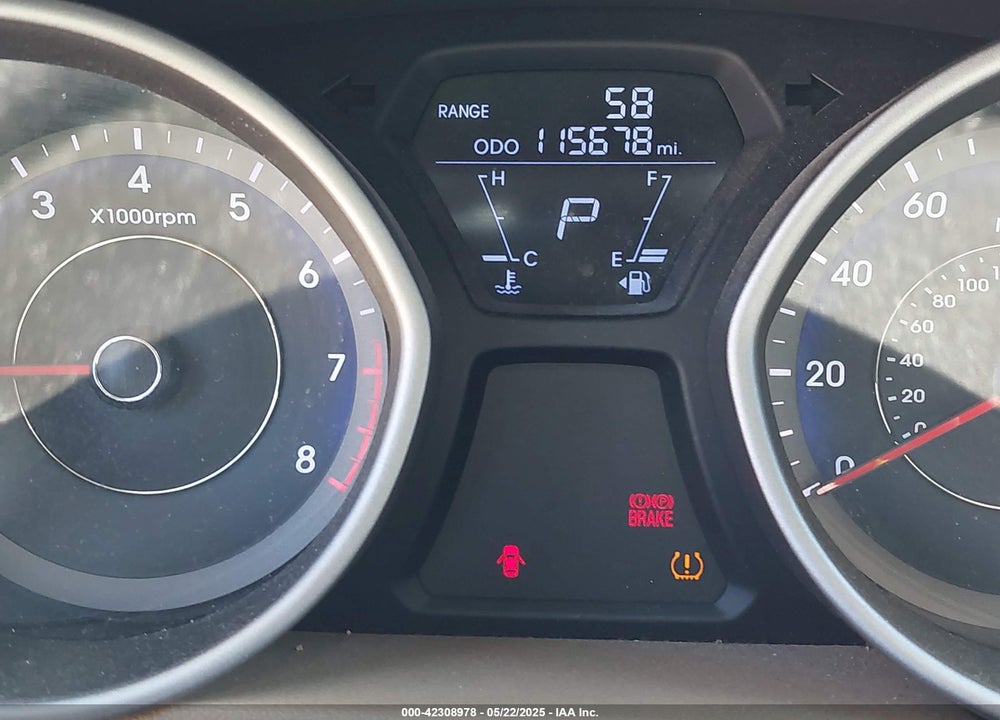 2011 HYUNDAI ELANTRA VIN: KMHDH4AE2BU084339