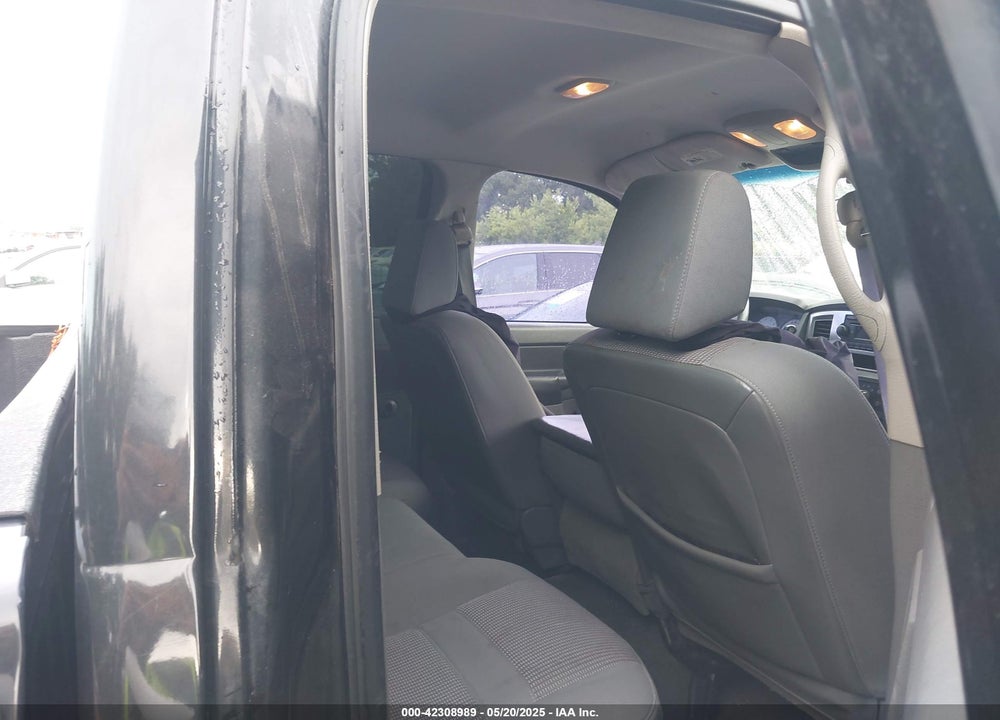 2007 DODGE RAM 1500 VIN: 1D7HU18P67S202084