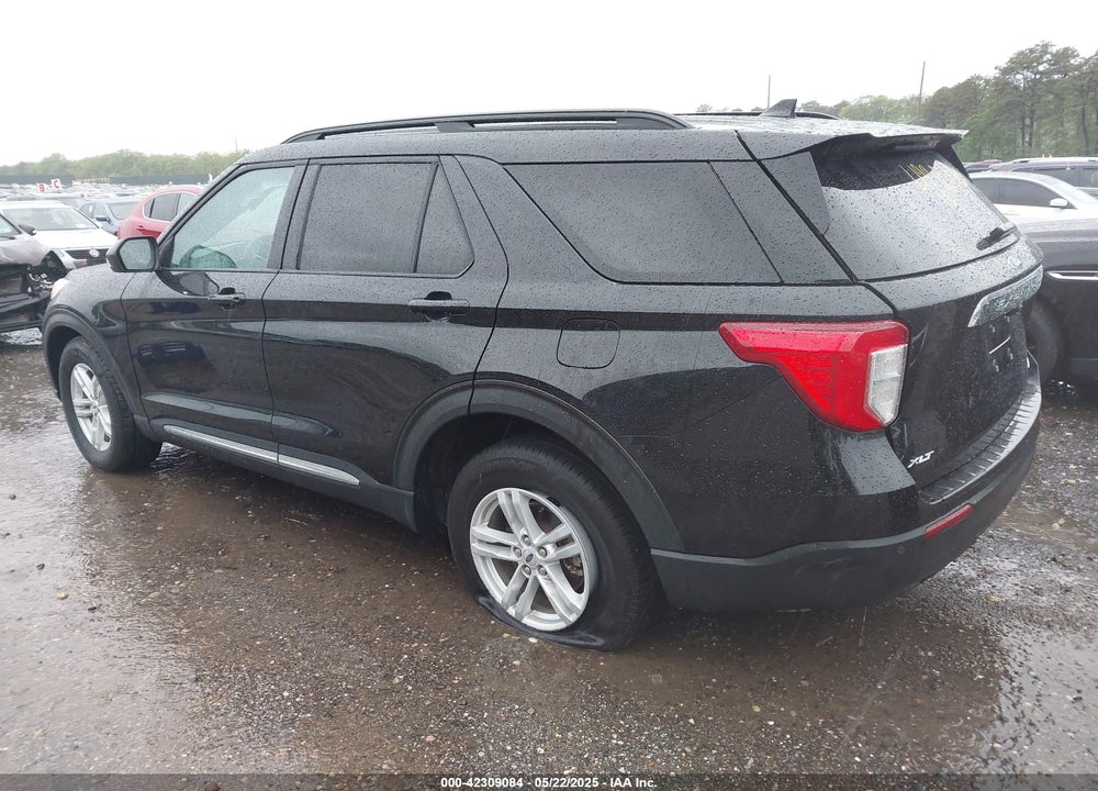2022 FORD EXPLORER XLT VIN: 1FMSK8DH3NGC07820