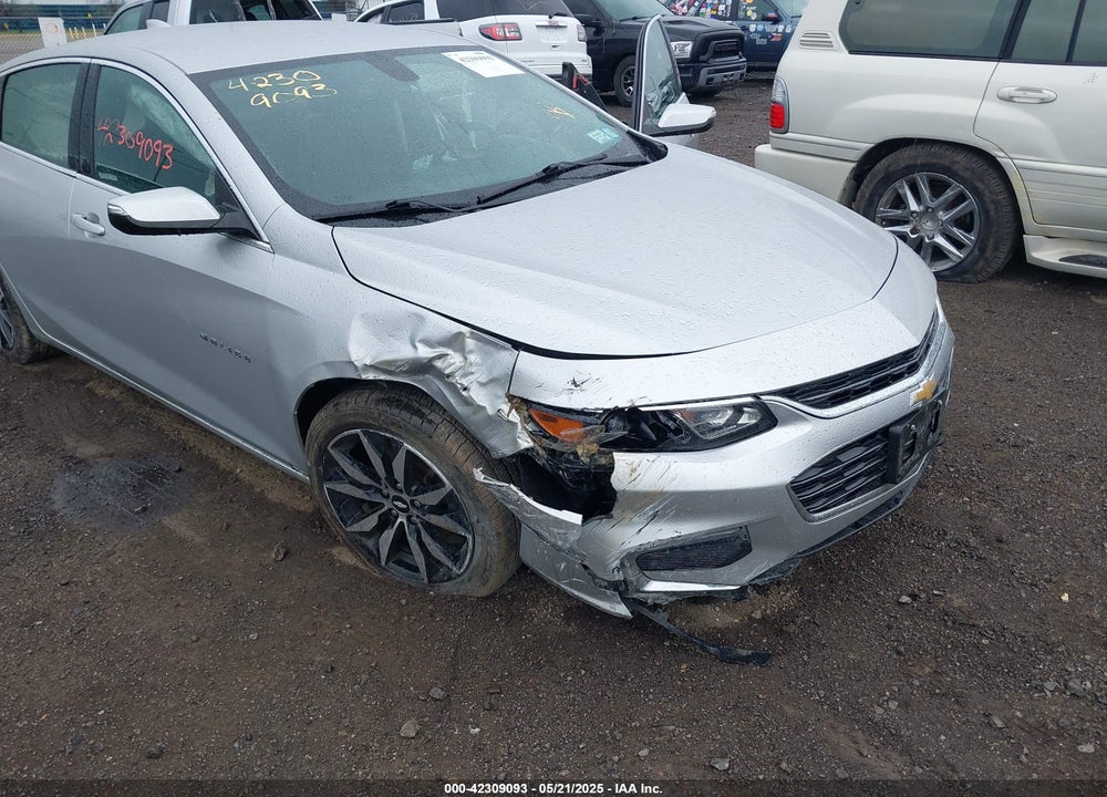 2018 CHEVROLET MALIBU VIN: 1G1ZD5ST9JF290973