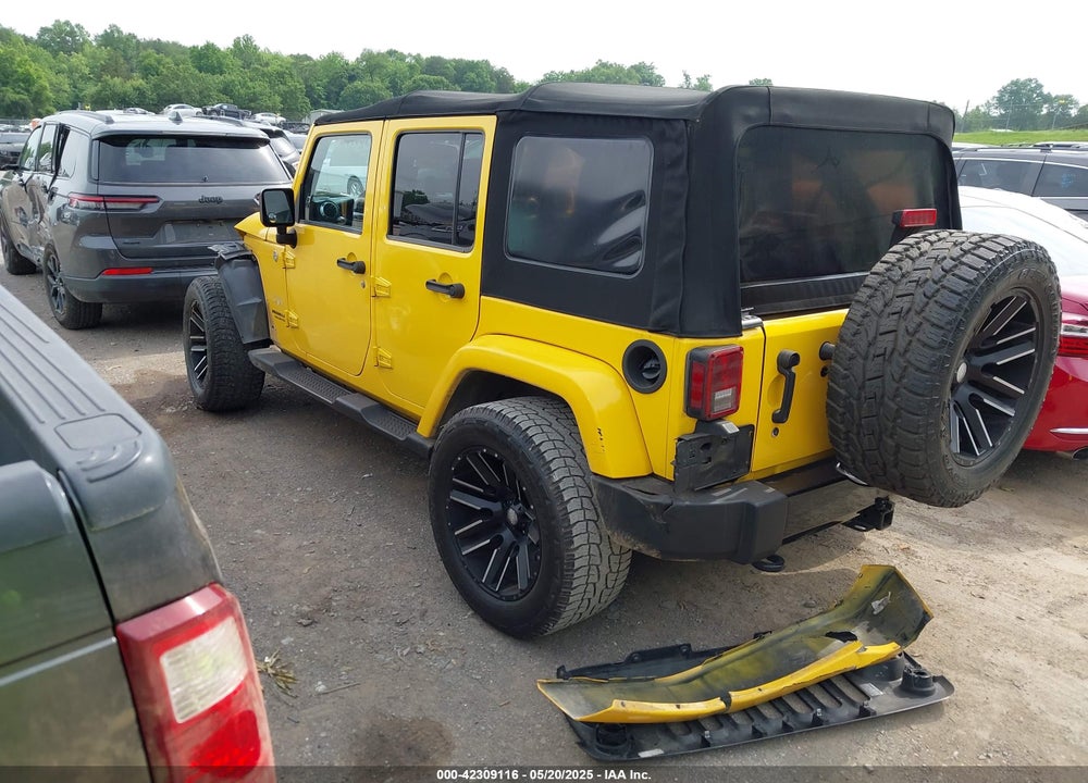 2015 JEEP WRANGLER UNLIMITED SAHARA VIN: 1C4BJWEG2FL578154