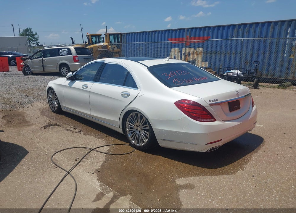 2015 MERCEDES-BENZ S CLASS VIN: WDDUG8CB3FA187185