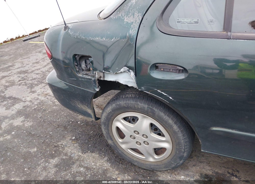 2002 CHEVROLET CAVALIER LS VIN: 1G1JF524827262433