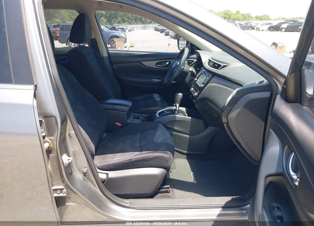 2016 NISSAN ROGUE SV VIN: JN8AT2MT5GW002155