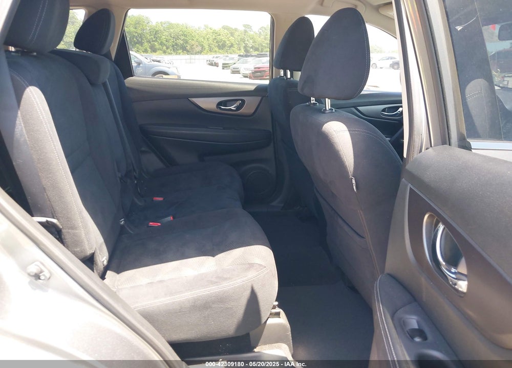 2016 NISSAN ROGUE SV VIN: JN8AT2MT5GW002155