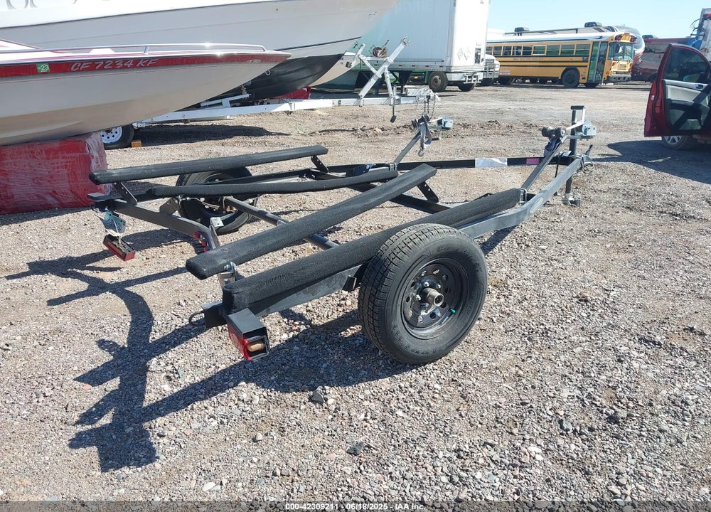 2019 ZIEMA UT VIN: 1ZCS16010KZ353778