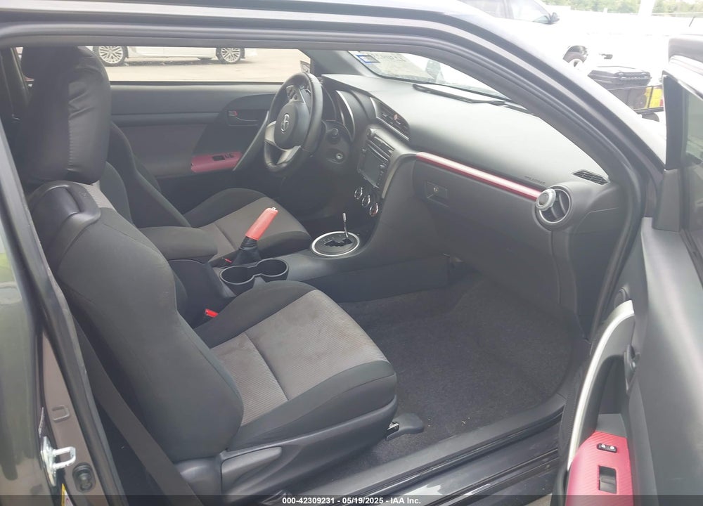 2015 SCION TC VIN: JTKJF5C79FJ001569