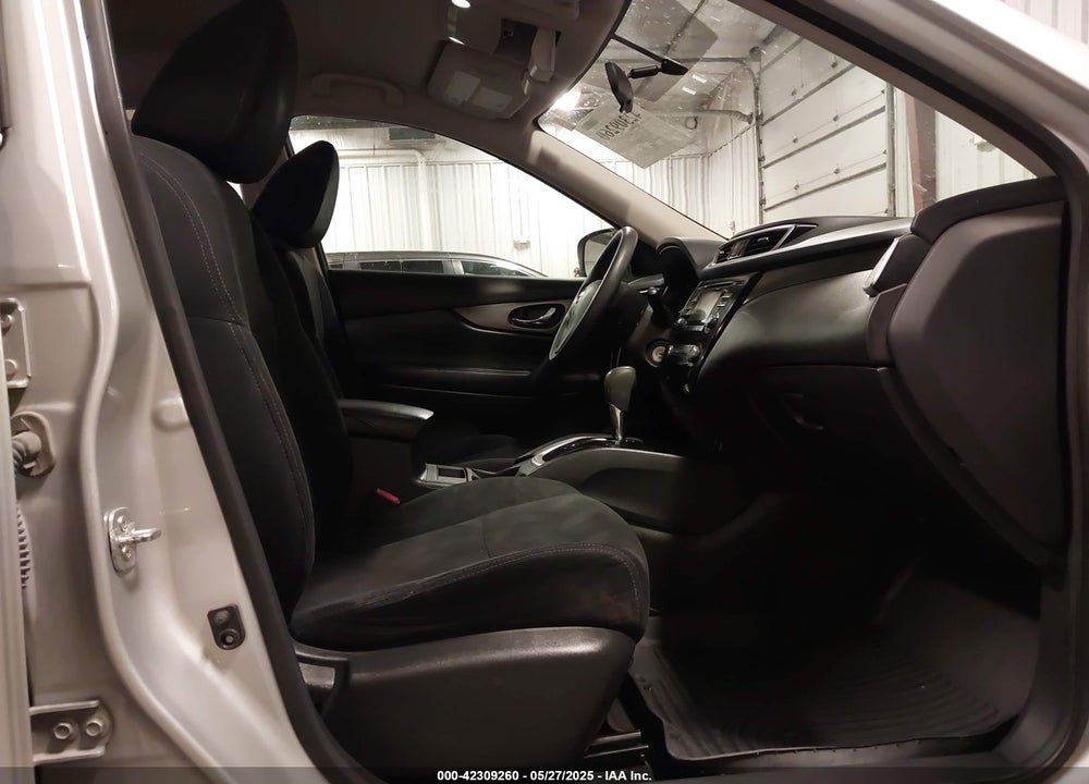 2016 NISSAN ROGUE VIN: 5N1AT2MV2GC919144