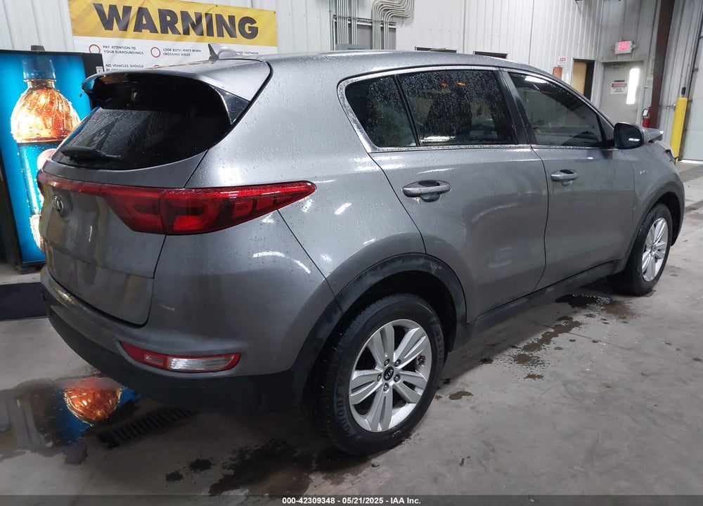 2017 KIA SPORTAGE VIN: KNDPMCAC9H7198786