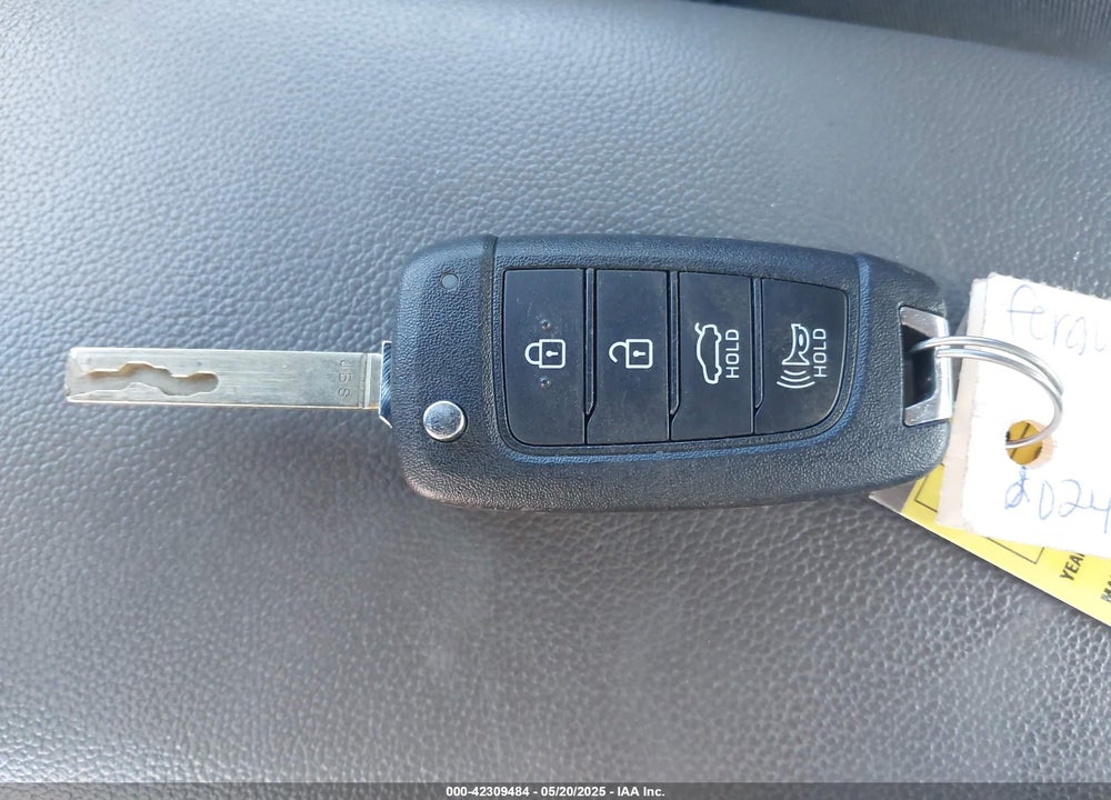 2024 HYUNDAI ELANTRA VIN: KMHLL4DGXRU729403