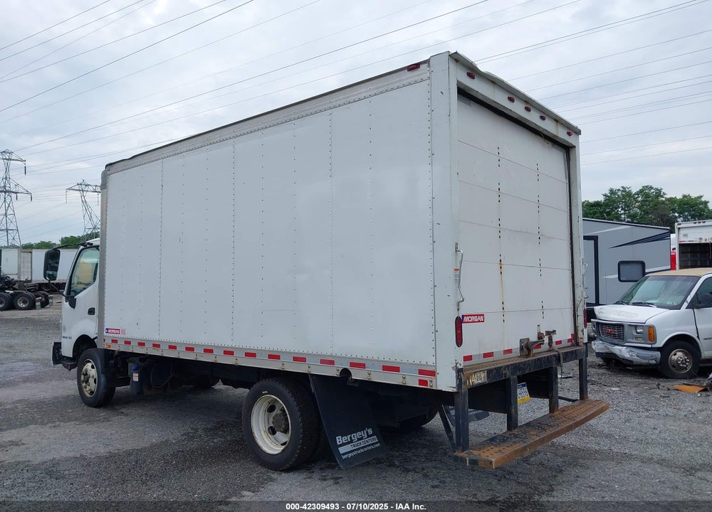 2018 HINO XJC720/XFC720 VIN: JHHRDM2H1JK005460