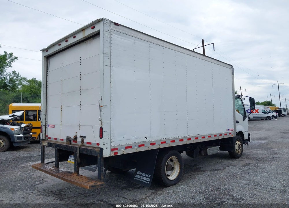 2018 HINO XJC720/XFC720 VIN: JHHRDM2H1JK005460