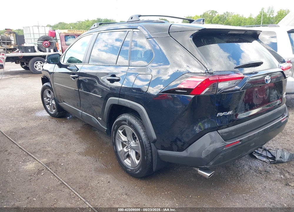 2024 TOYOTA RAV4 HYBRID XLE VIN: 4T3RWRFV0RU136070