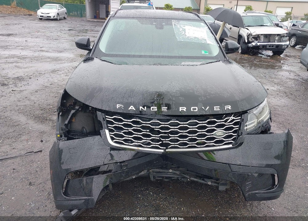 2018 LAND ROVER RANGE ROVER VELAR VIN: SALYB2RVXJA769780