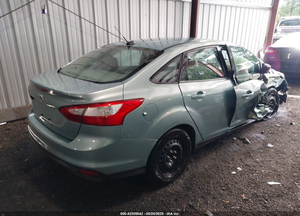 2012 FORD FOCUS SE VIN: 1FAHP3F24CL260001