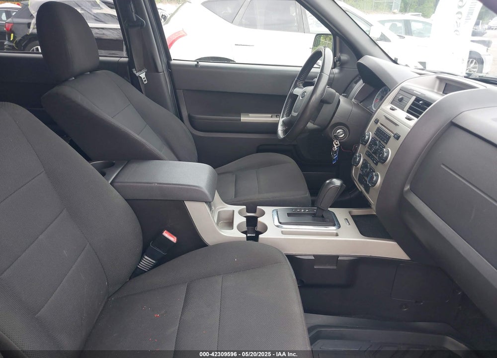 2010 FORD ESCAPE VIN: 1FMCU0D79AKB11463