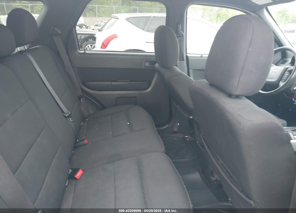 2010 FORD ESCAPE VIN: 1FMCU0D79AKB11463