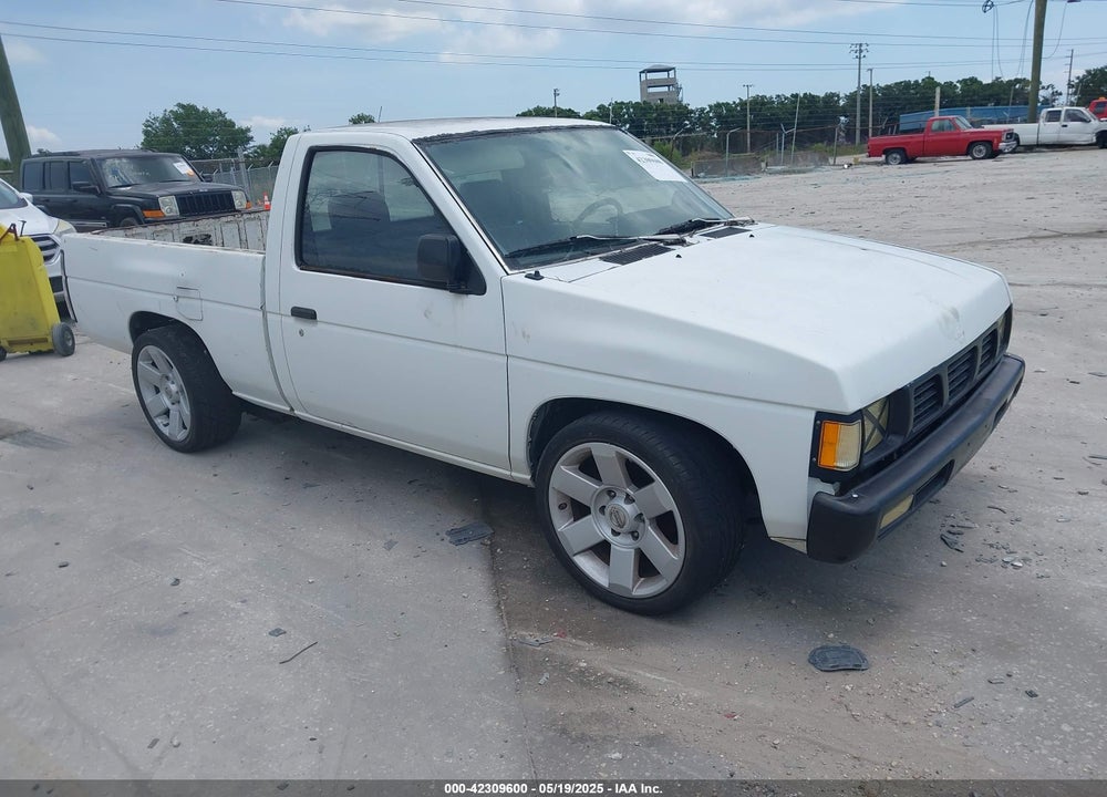 1993 NISSAN TRUCK SHORT WHEELBASE VIN: 1N6SD11S4PC314694