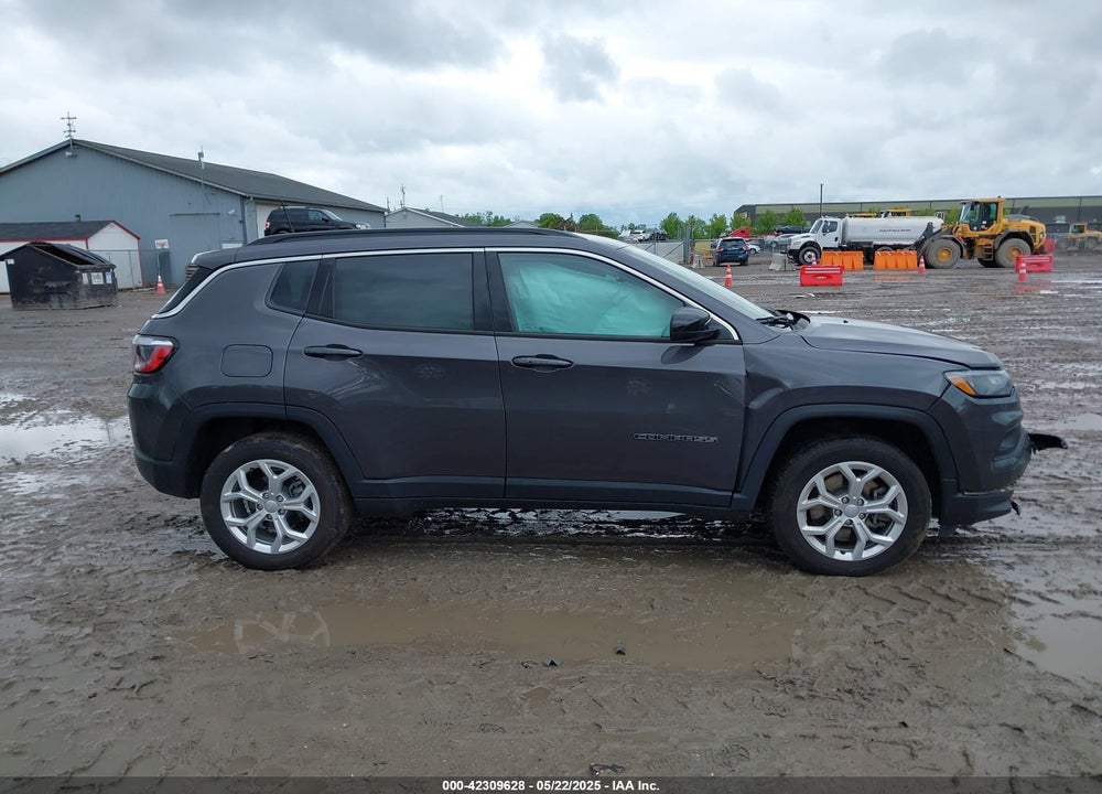 2024 JEEP COMPASS LATITUDE 4X4 VIN: 3C4NJDBNXRT121282